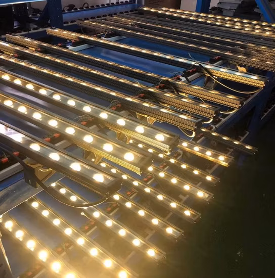 IP65 프로그래밍 가능한 풀 컬러 RGBW DMX Spi 매트릭스 LED 픽셀 선형 라이트 바 나이트 클럽 이벤트 무대 장식을 위한 LED 벽 세탁기